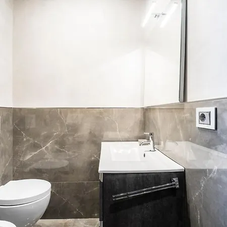 New - 2 Min Metro Batoni - Luxury Con Posto Auto *