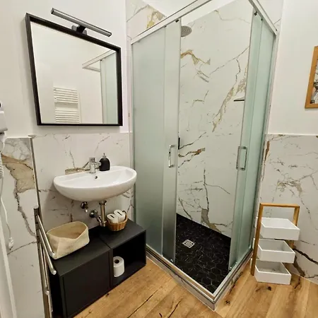 Apartment Nuovissimo Appartament - La Marmotta Florence