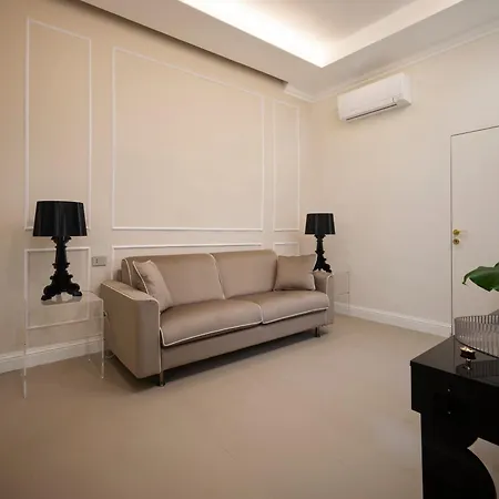 Διαμέρισμα Beautiful 2 Bedroom At The Historic Center Φλωρεντία