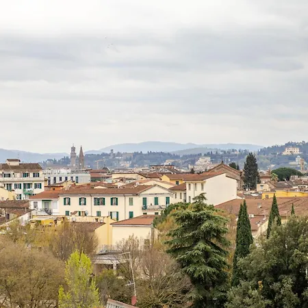 With A View And A Glass Of Wine! Apartment Florence