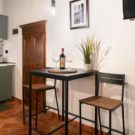 Keys Of Italy - San Frediano 38 - Monolocale Silenzioso In Oltrarno * Florence