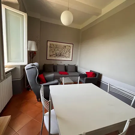 Toscana In Citta - Ampio Immerso Nella Natura Apartment *