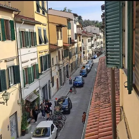 Leone Flat Florence