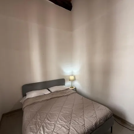 Apartment Three Bedroom In Center
