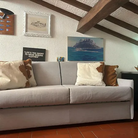 Apartment Charme