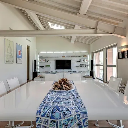 Apartment Loft On The River Florence