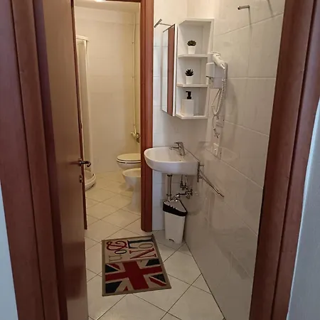 Pressi Careggi Tramvia Guest house Florence