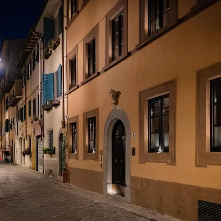 Aparthotel Palazzo Santa Monaca Florenz