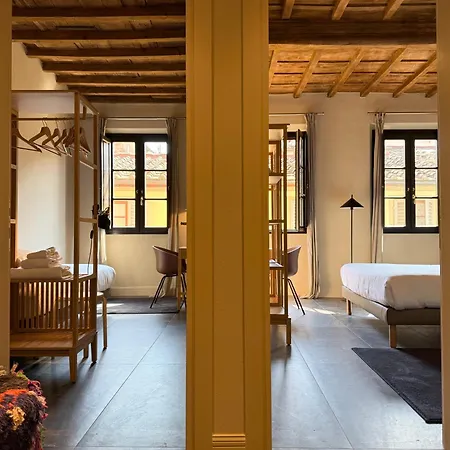 Palazzo Santa Monaca Aparthotel *