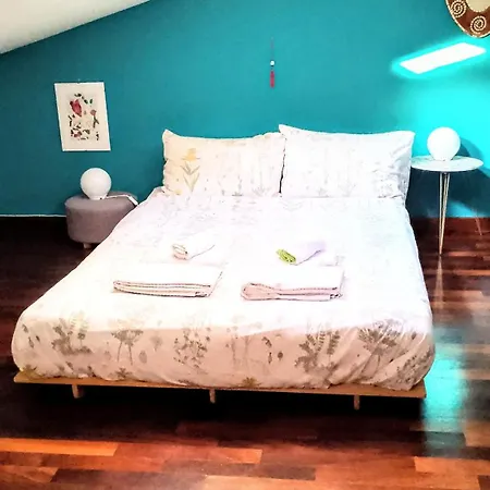 House Nubia, San Frediano, Near Ponte Vecchio, With Free Private Parking Lot Apartment *