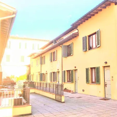 Apartment House Nubia, San Frediano, Near Ponte Vecchio, With Free Private Parking Lot *