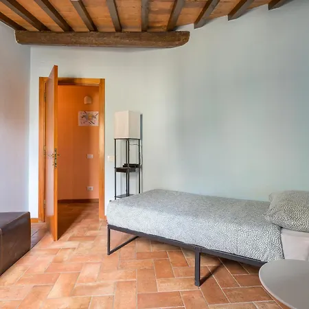 Apartment Vigna Nuova Third Floor