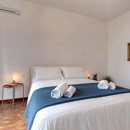 Fortezza Apartment *
