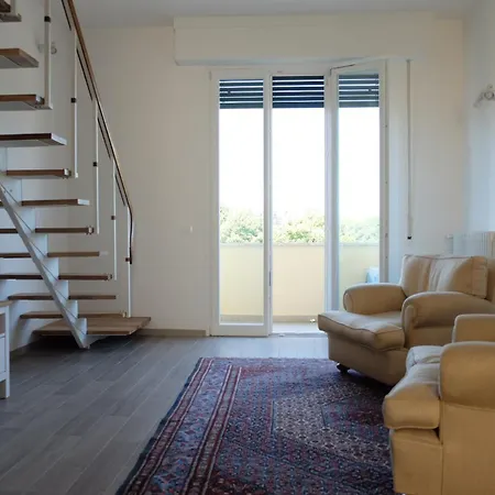 Chianti House, Guest house *