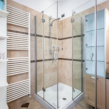 Yd Your Quiet Escape In The Center *