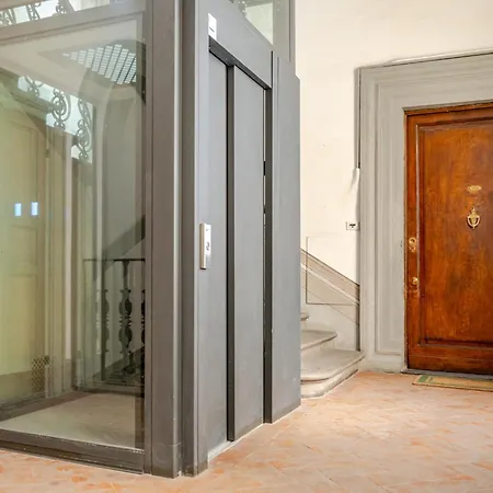 Apartment Lungarno Guicciardini *