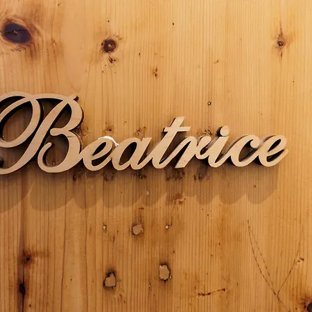 Beatrice Comfort