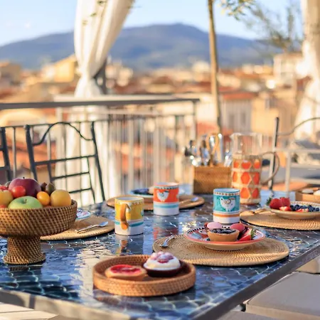 Apartment Enchanting Penthouse With A Breathtaking 360 Degrees Panoramic View In The Heart Of Florence