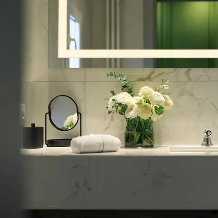 Apartment Enchanting Penthouse With A Breathtaking 360 Degrees Panoramic View In The Heart Of *
