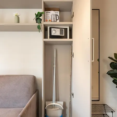 Apartment Via Avelli, 4 - Charming - Attico Al 5to Piano Senza Ascensore Vicino Stazione Con Terrazza Con Vista Santa Maria Novella Florence