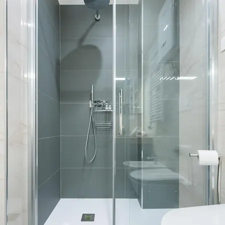 Keys Of Italy - Vigna 8 Blu- Newly Renovated Elegant 2 Bedr - Great Location In Апартаменты Флоренция