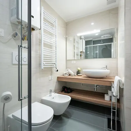 Keys Of Italy - Vigna 8 Blu- Newly Renovated Elegant 2 Bedr - Great Location In Флоренция