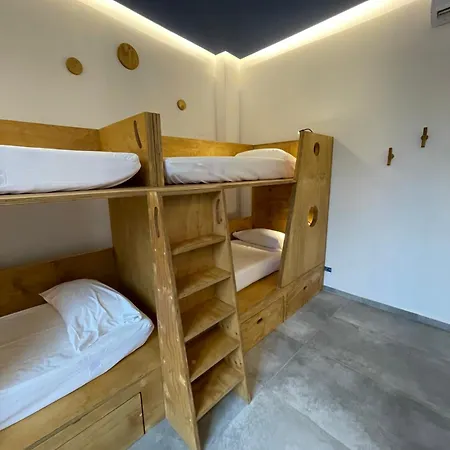 Paola Hotel