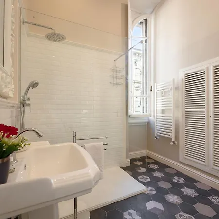 Speziali Apartamento