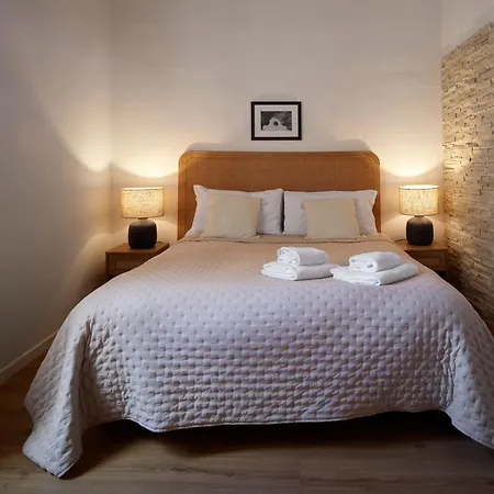 On The Duomo - Super Chic Apartamento