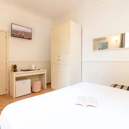 Residenza Conte Di Cavour & Rooftop Pensjonat