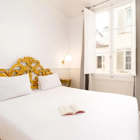 Pensjonat Residenza Conte Di Cavour & Rooftop 2*