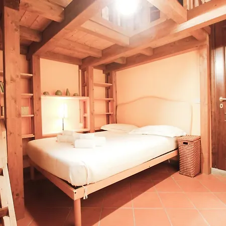 Santa Verdiana Apartment