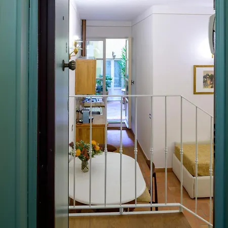 Residenza Pinzochere 아파트 *