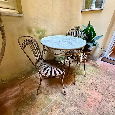 Residenza Pinzochere 아파트 *