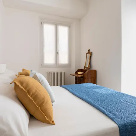 Apartment Tra Duomo E Uffizi Moderni Nel Cuore Dell'arte Florence
