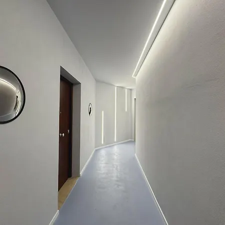 Modern Elegance 1br With Views *