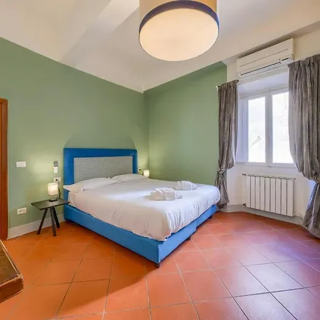 Stylish Flat In Tower Donati, 5 Min From Duomo *