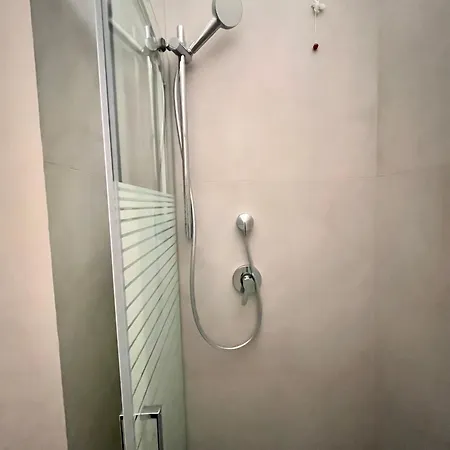 Stop&sleep Con Bagno Privato E Cucinotto A 5 Min Dagli Uffizi Διαμέρισμα Φλωρεντία