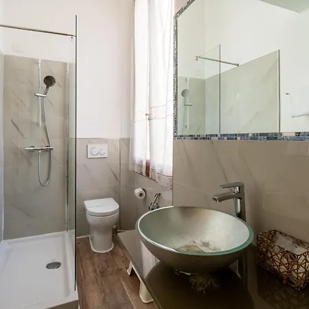 Residenza Conte Di Cavour & Rooftop Pensjonat