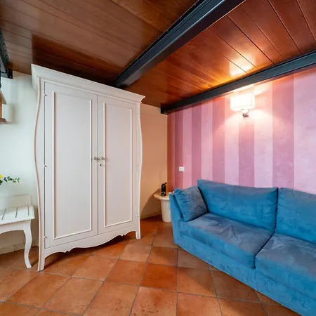 Affittacamere Residenza Conte Di Cavour&rooftop 2*