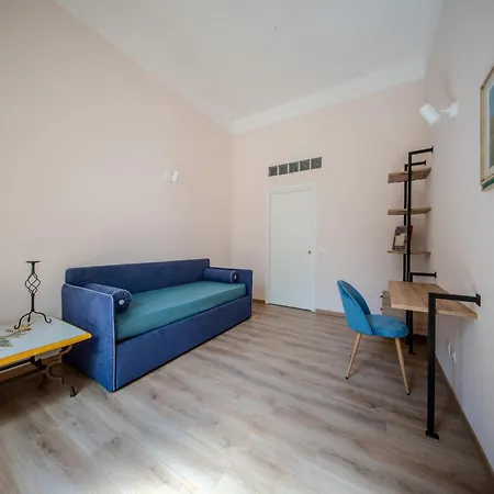 Mantellate 9 Bed & Breakfast
