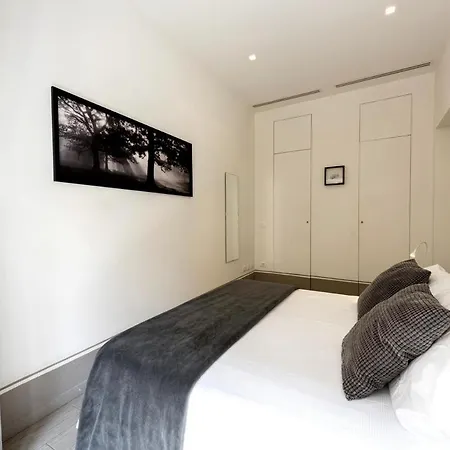 San Antonino Elegant Renovated Cosy Apartamento *