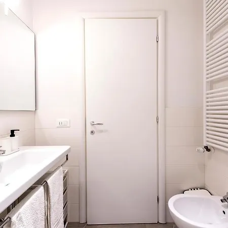 Apartment San Antonino Elegant Renovated Cosy