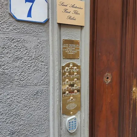 San Antonino Elegant Renovated Cosy * Florence