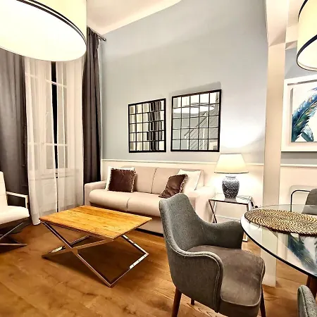 Giglio Apartment Florence