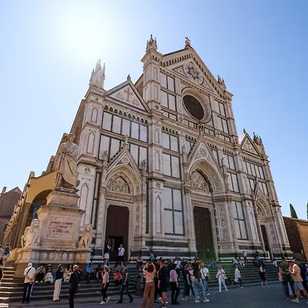 Santa Croce Historic Loft With A View Florence