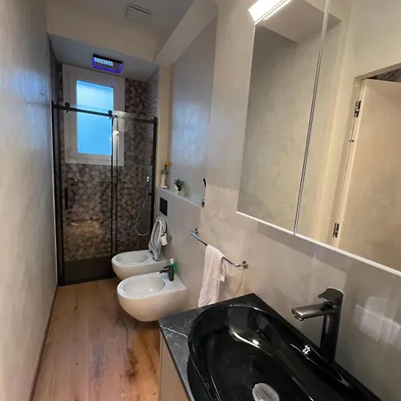 Casa Cialdini 14 Apartment *