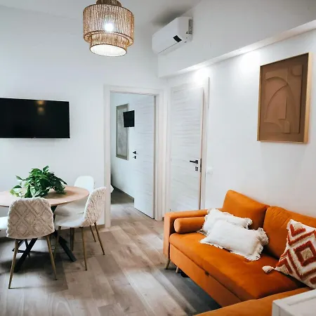 Apartment Zen Island Downtown Florence, New For 6