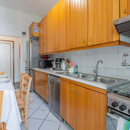Casa Elena In