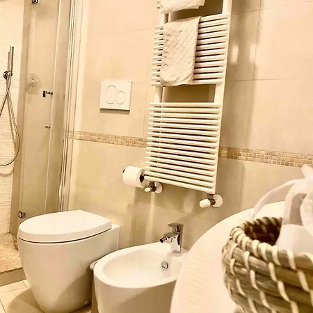 Florart Boutique Apartment, Giardino E Vasca Idro